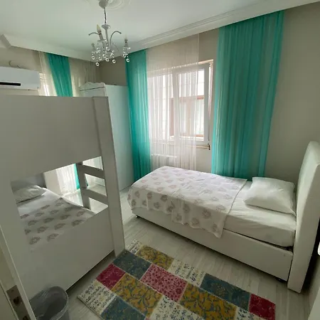 My White House Apartment *