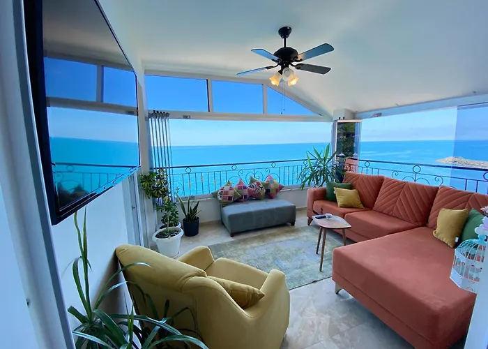 My White House Трабзон