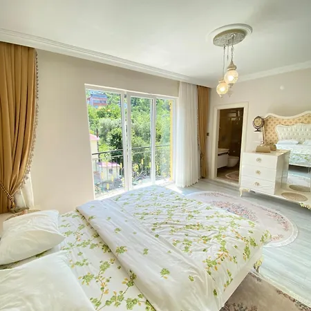My White House Apartment *