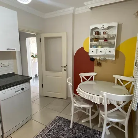My White House Apartment